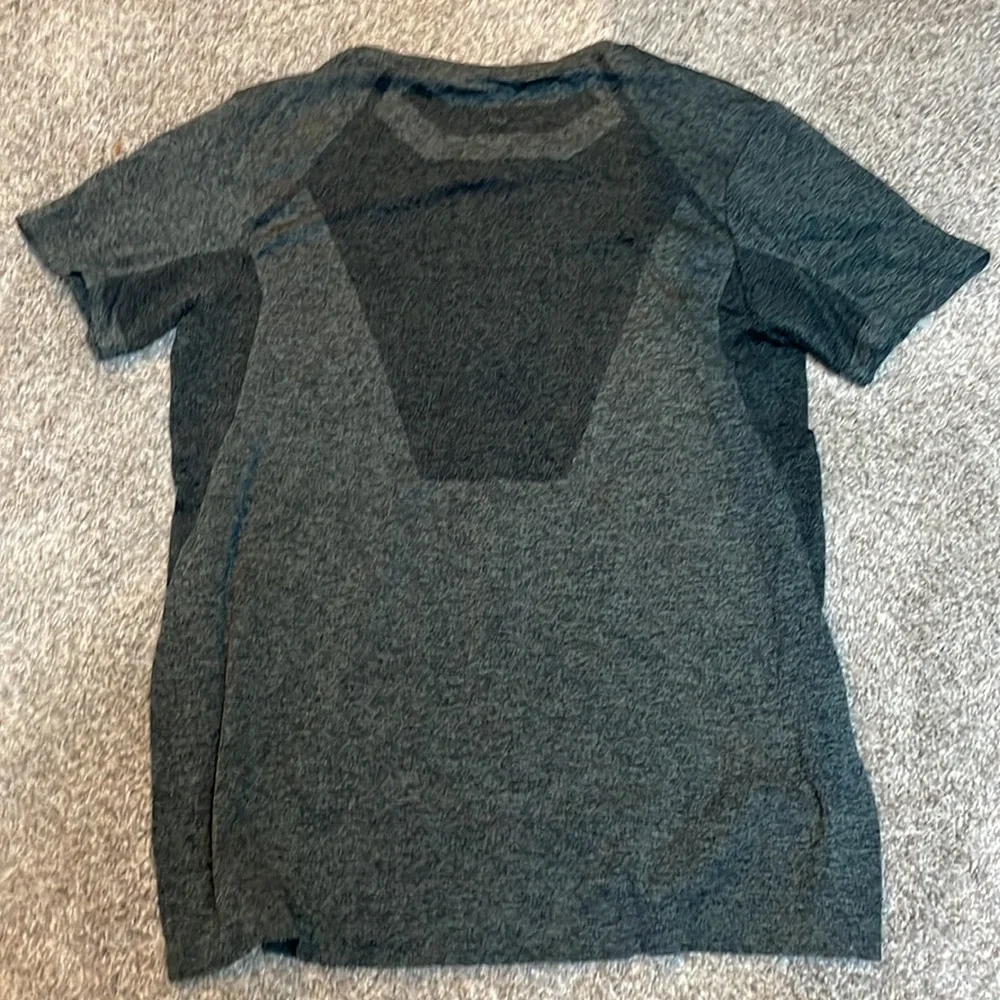 H&M - Picture 3 of 3